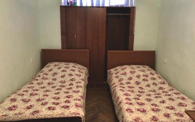 Aregak B&B and Tours