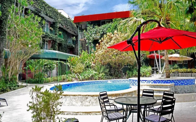 Novo Hotel & Suite