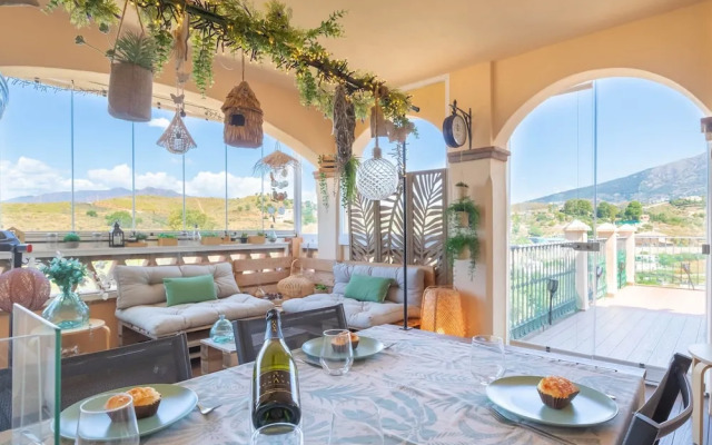 Mijas Golf Boutique Apartment - Golf & Leisure