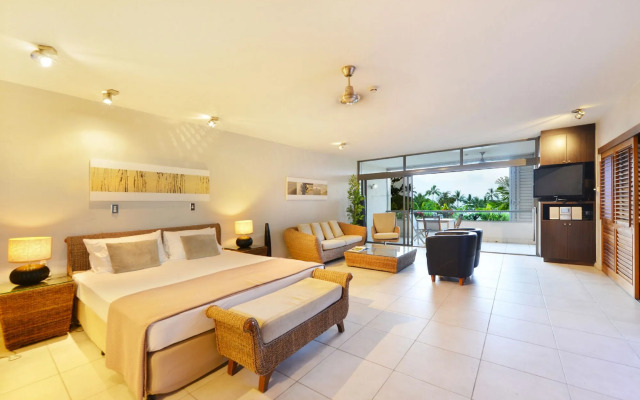 Club Tropical Resort Port Douglas