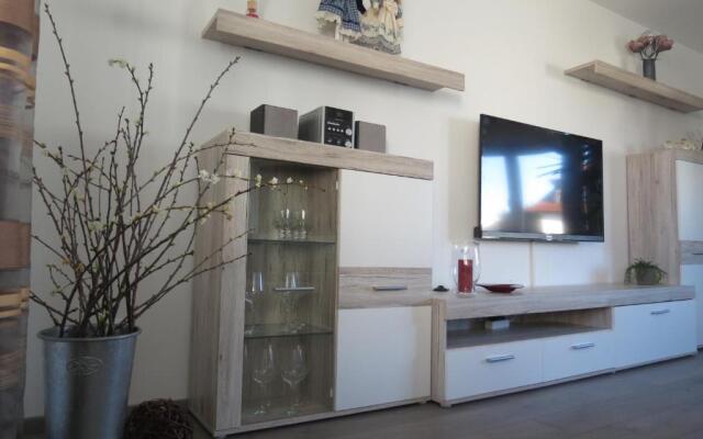 Spira House