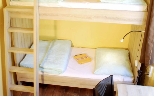 Cuba Bar & Hostel