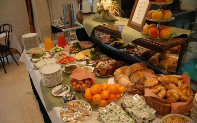 Demel Hotel