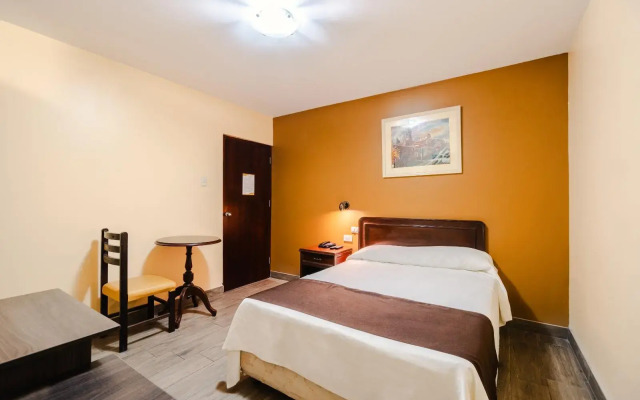 Cesar's Hotel La Merced