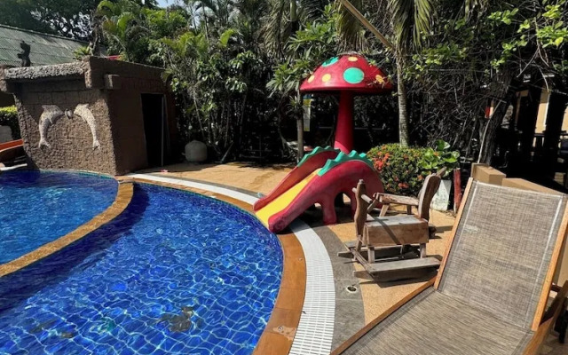 Lanta Riviera Beach Resort