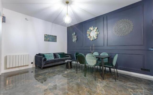 Amazing Luxury Triplex 3BR/8P - Arc de Triomphe