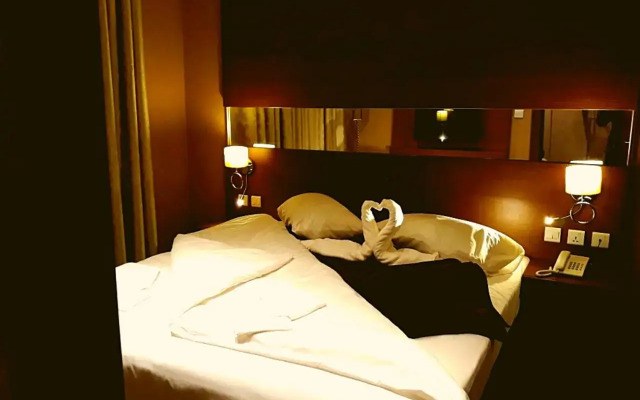 The Seventh Star Hotel Suites