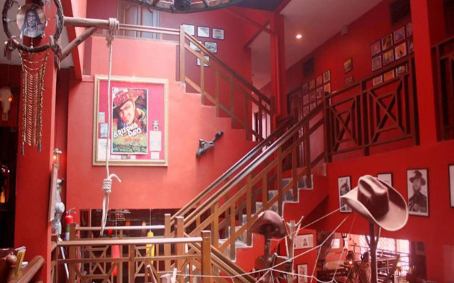 Buffalo Bill Hotel Koh Chang