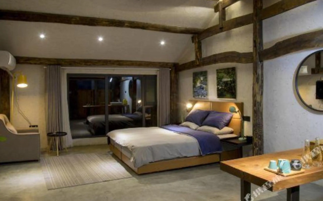 Yueguo Shanqiu Hostel