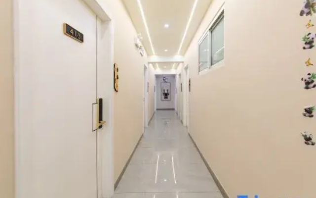 Kangding County Residence