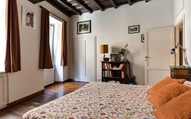 Spanish Steps Studio