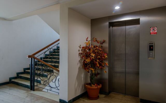 OYO 1152 Hotel Sun INN