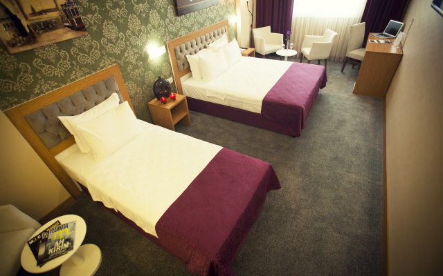 Helikon Business Hotel