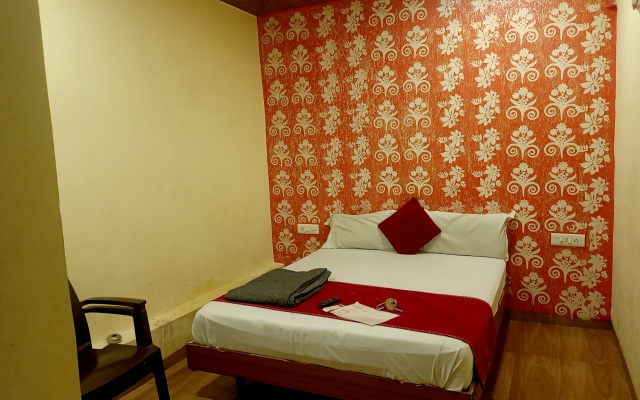 Hotel Geetanjali St Bus Stand Panvel – Guest Rooms – Panvel