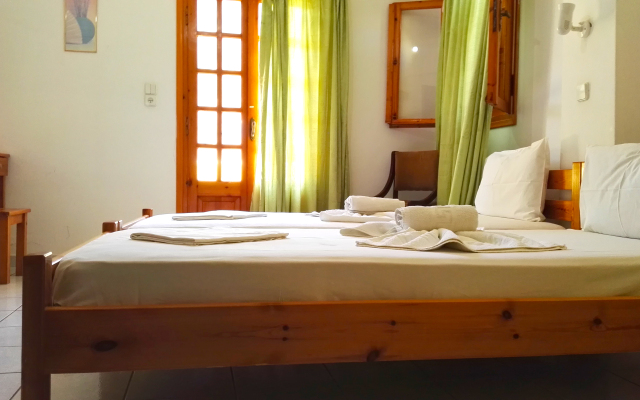 Matala Dimitris Villas and Hotel