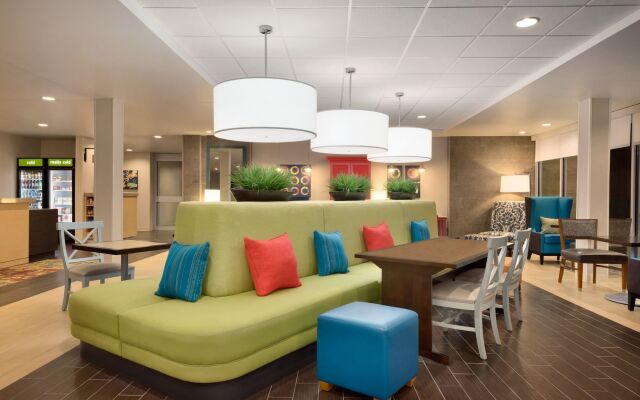 Home2 Suites by Hilton Cleveland Beachwood