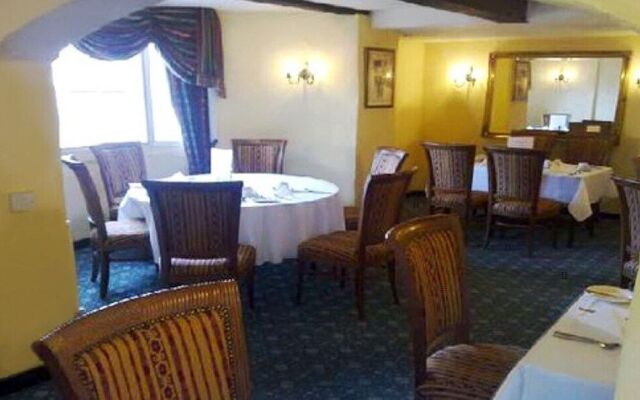 Cedar Tree Hotel
