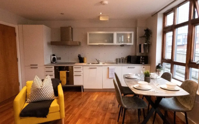 Modern Luxury 2 Bed Apartment