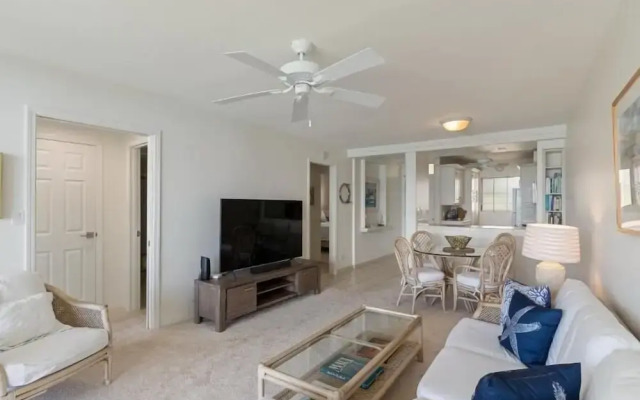 Royal Mauian, #405 2 Bedroom Condo