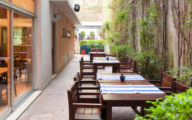 Ribera Sur Hotel