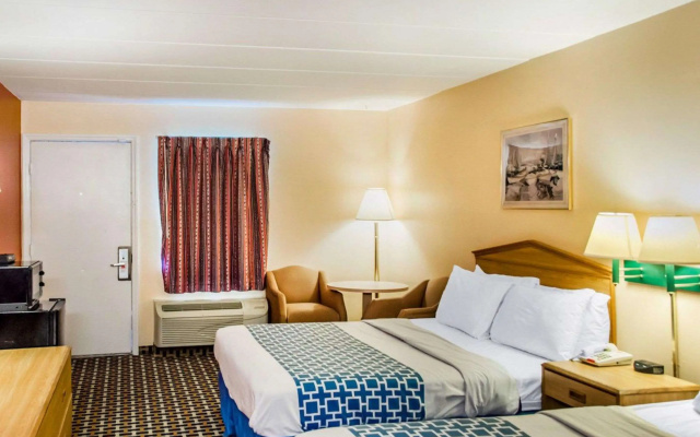 Econo Lodge Franklin - Springboro