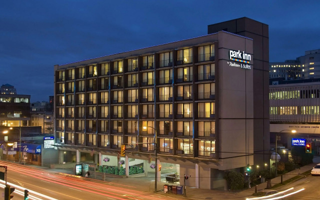 Park Inn & Suites by Radisson, Vancouver