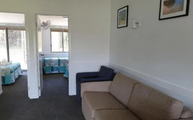 Tuncurry Lakes Resort – Guest Rooms – Tuncurry