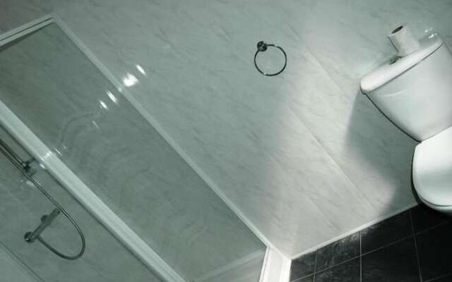 The Admiral Cunningham Hotel