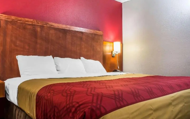 Econo Lodge Rochester