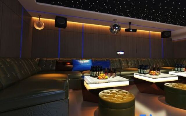 Yunlv Sunshine Homestay (Yichang Three Gorges Home Scenic Area)