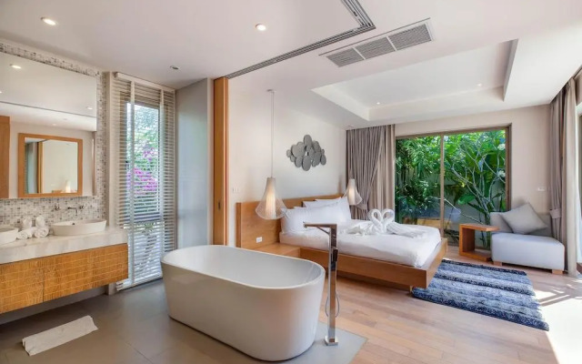 3Br Villa With Private Pool At Bangtao Beach