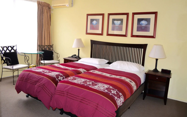 Knightsbridge Apartments