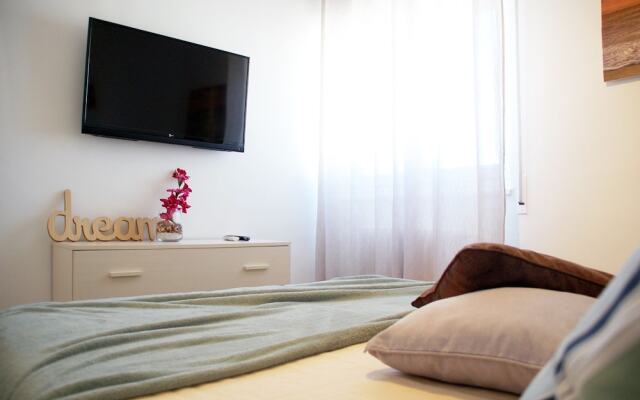 Bari Rooms - Apartments - City Center
