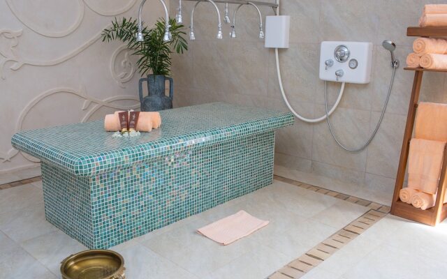 Silver Palm Spa and Resort