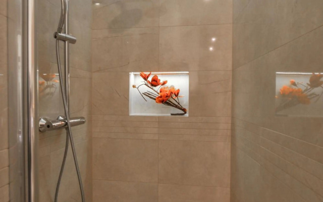 Royal Route Residence