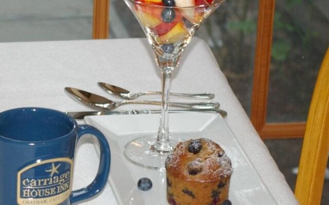 Carriage House Inn