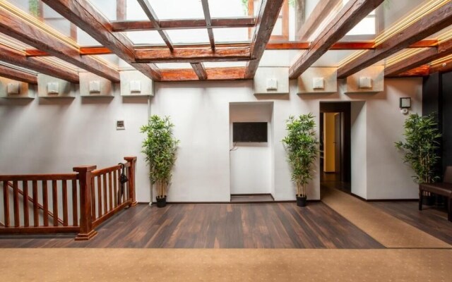 Vendi Grand Square Residence