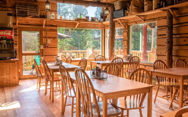 HI Banff Alpine Centre - Hostel