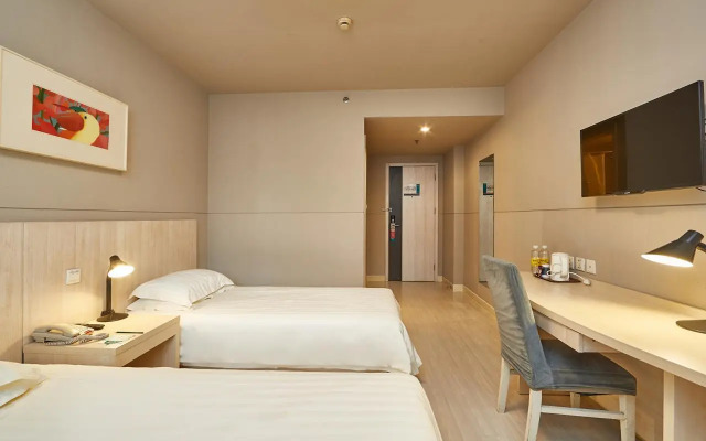 Jinjiang Inn Shanghai Minsheng Rd