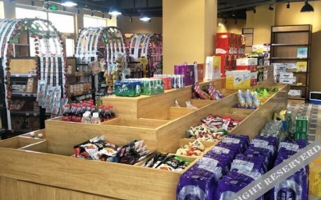 西宁心泊·碧柳水岸公寓式酒店