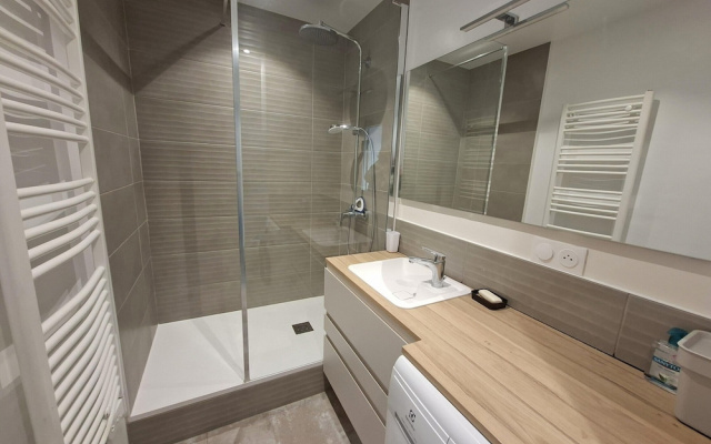 100m From the Sandy Beach in Plougonvelin