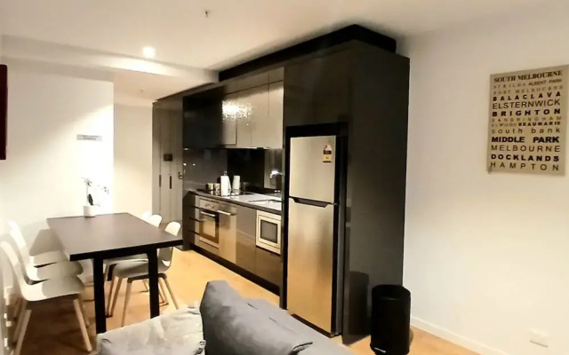 ReadySet Apartments at Manhattan