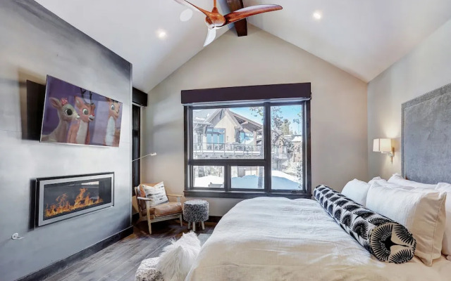 Wintours Leap 4 Bedroom Townhouse by RedAwning