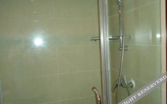 New Time Apartment Hotel Wuhan Wuguang