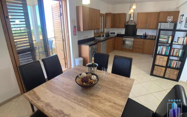 Sea View Villa W/ Private Pool + Beach Only 150m