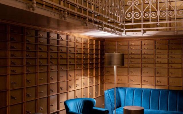 The Marmorosch Bucharest, Autograph Collection