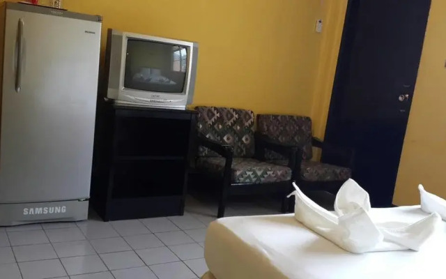 Patong Deli Hotel