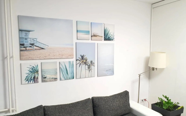 High White Apartments