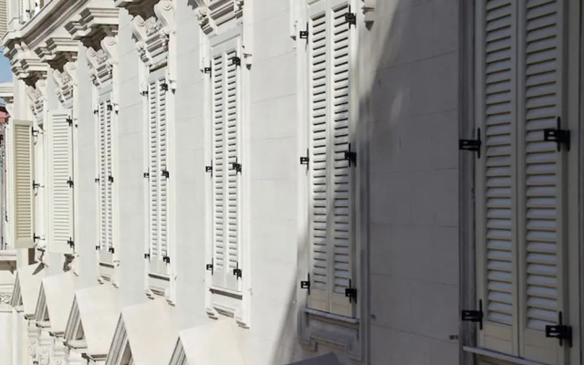 Crispi Luxury Apartments with Terrace - My Extra Home