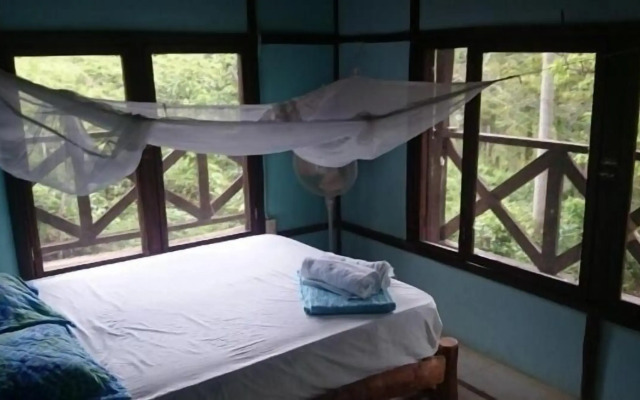 Acuali Ecohostal